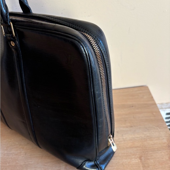 Authentic Louis Vuitton black epi leather briefcase - Picture 6 of 13